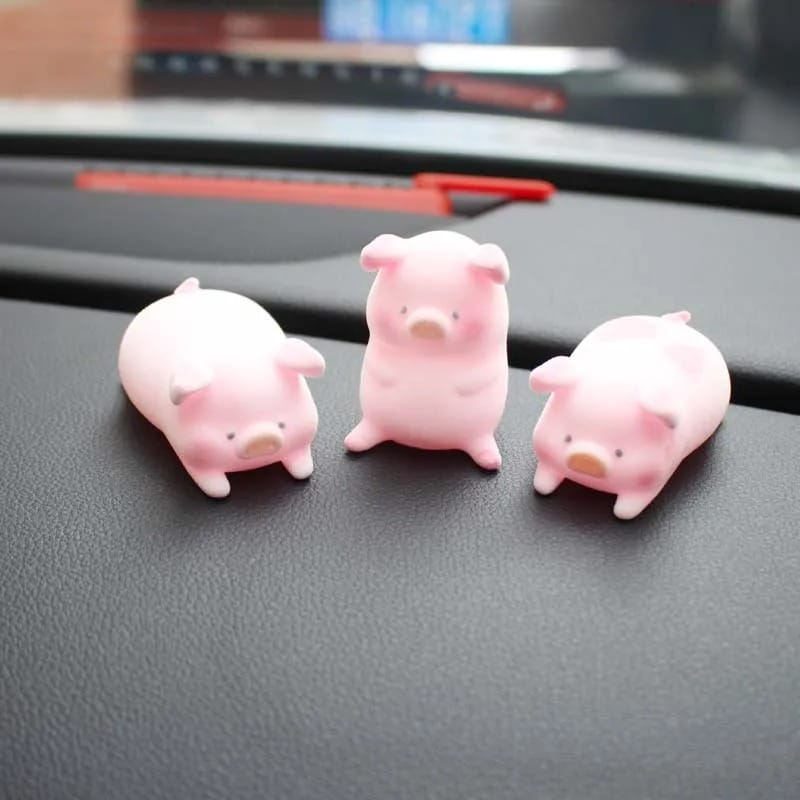 Dashboard Piggy Ornaments