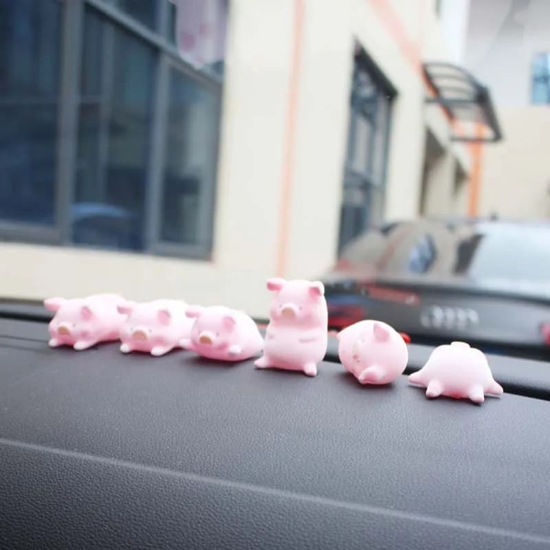 Dashboard Piggy Ornaments